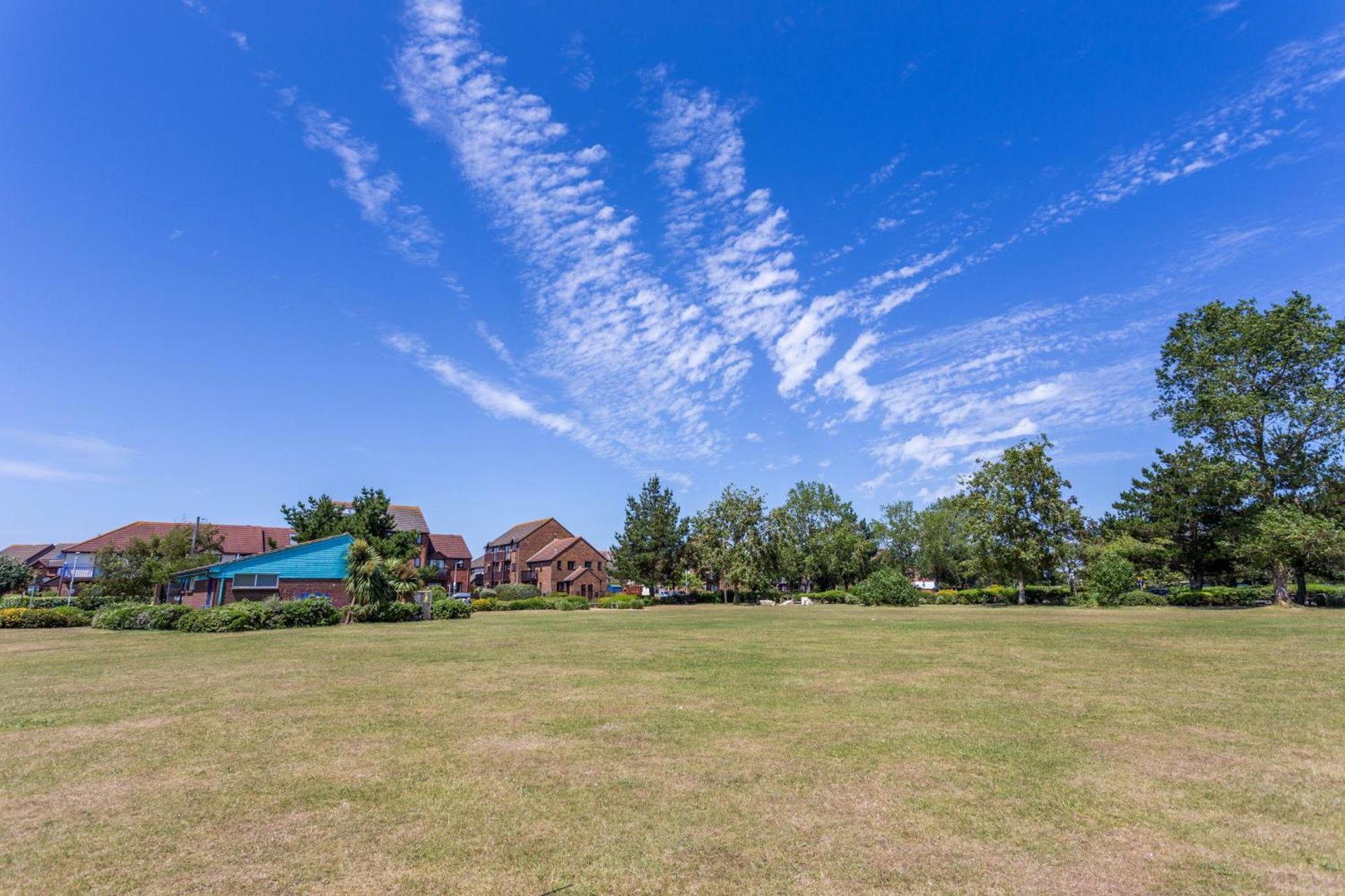 Villa Trade Winds Poole Exterior foto